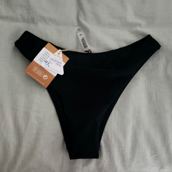 Berlook classic Black Bottom - Picture 2 of 6